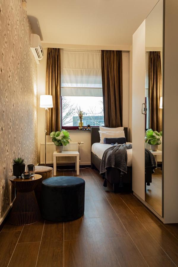 Guesthouse De Wissen Dilsen Stokkem Bagian luar foto