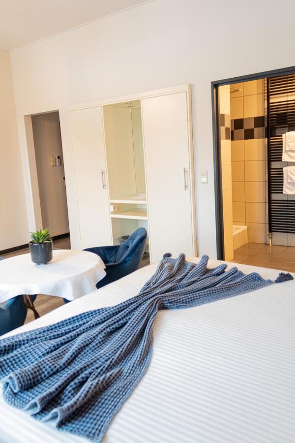 Guesthouse De Wissen Dilsen Stokkem Bagian luar foto